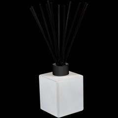 No. 04 Orange Vanilla 4 oz. Reed Diffuser Kit